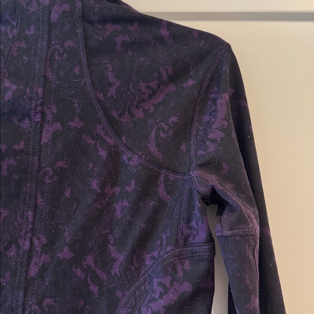 Lululemon Forme Jacket II, Purple and Black, Rose Gold Zippers, Size Small - Picture 14 of 15